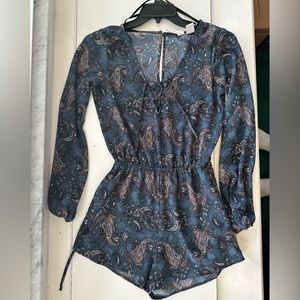 Cute paisley summer romper.